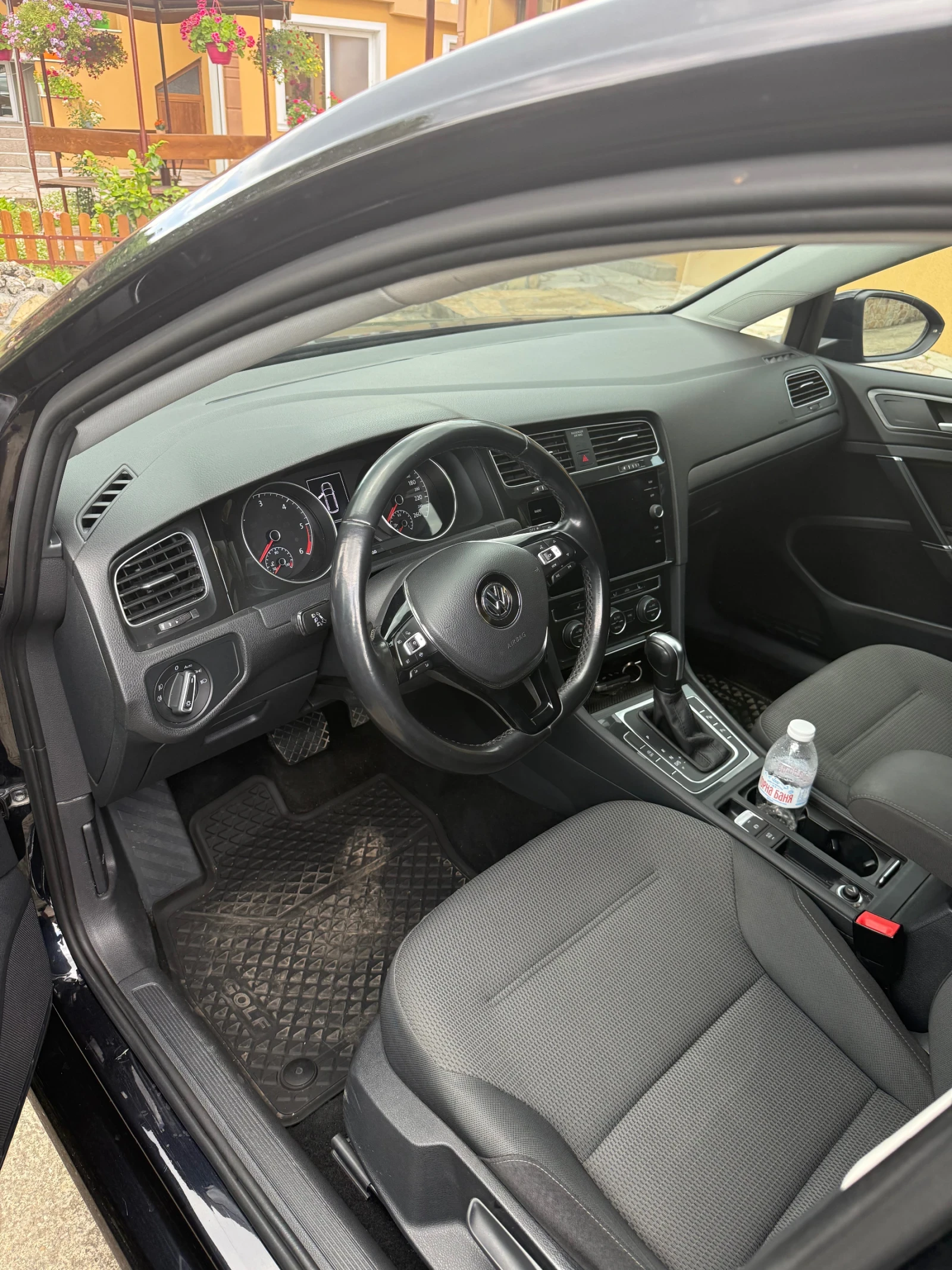 VW Golf Variant 2.0 TDI Avtomatik 7, 5, снимка 6 - Автомобили и джипове - 54979813