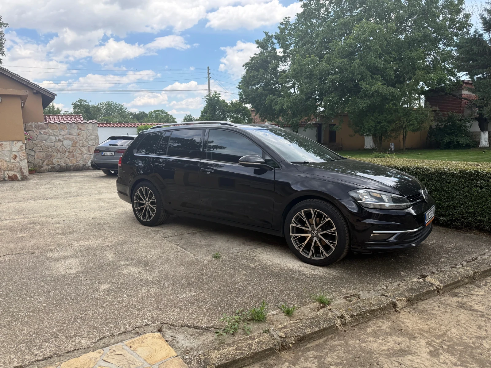 VW Golf Variant 2.0 TDI Avtomatik 7, 5, снимка 9 - Автомобили и джипове - 54979813