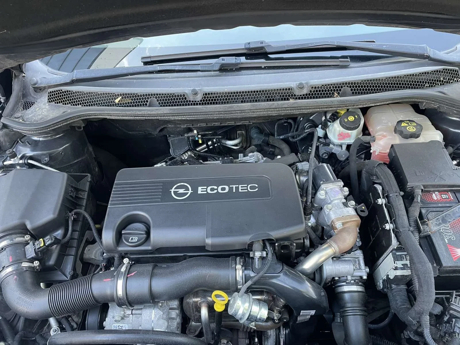 Opel Astra 1.7 CDTI, снимка 15 - Автомобили и джипове - 55597647