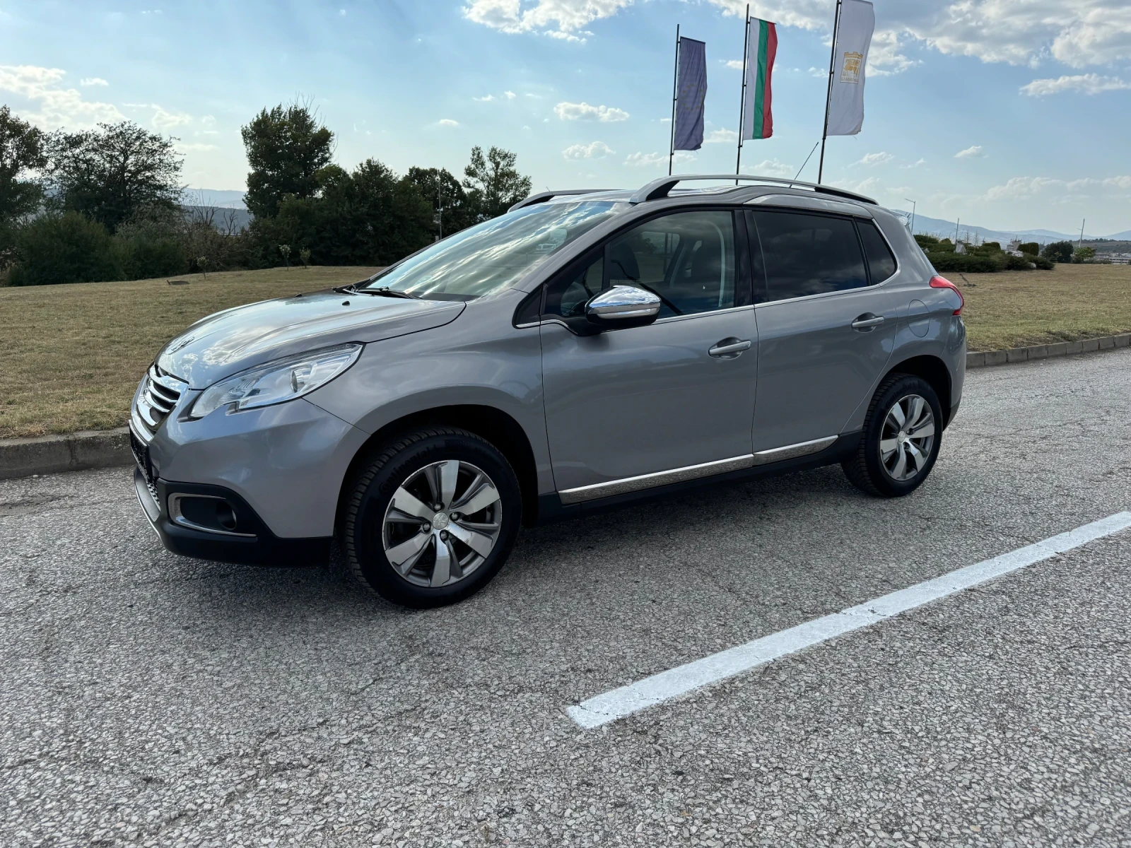 Peugeot 2008 1.6 HDI Alure, снимка 2 - Автомобили и джипове - 55652788
