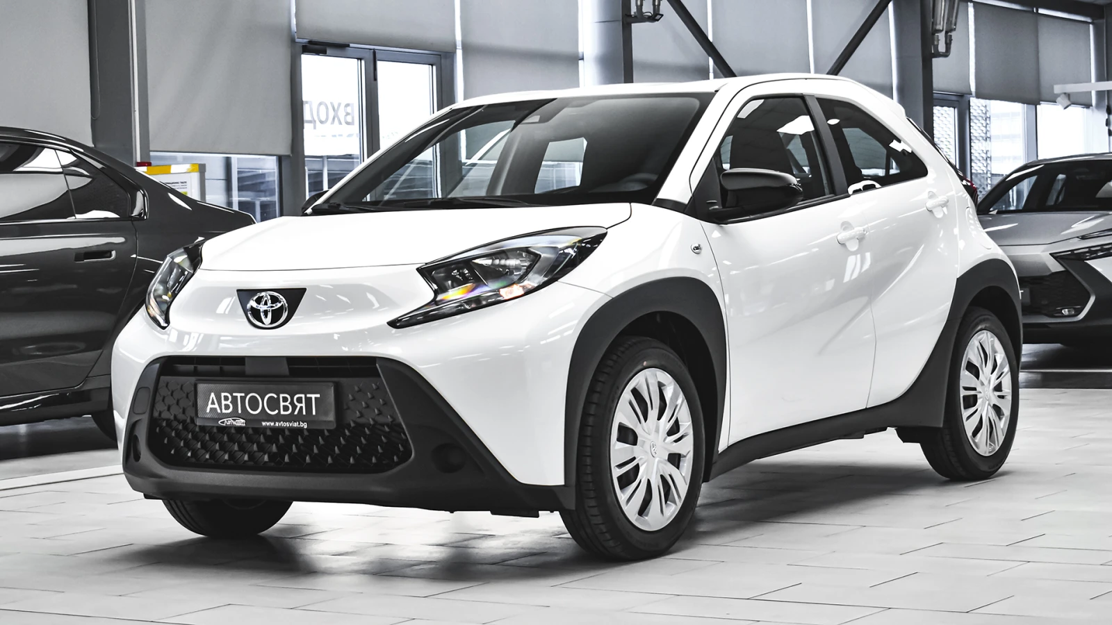 Toyota Aygo X PLAY 1.0 VVT-i, снимка 4 - Автомобили и джипове - 55836743