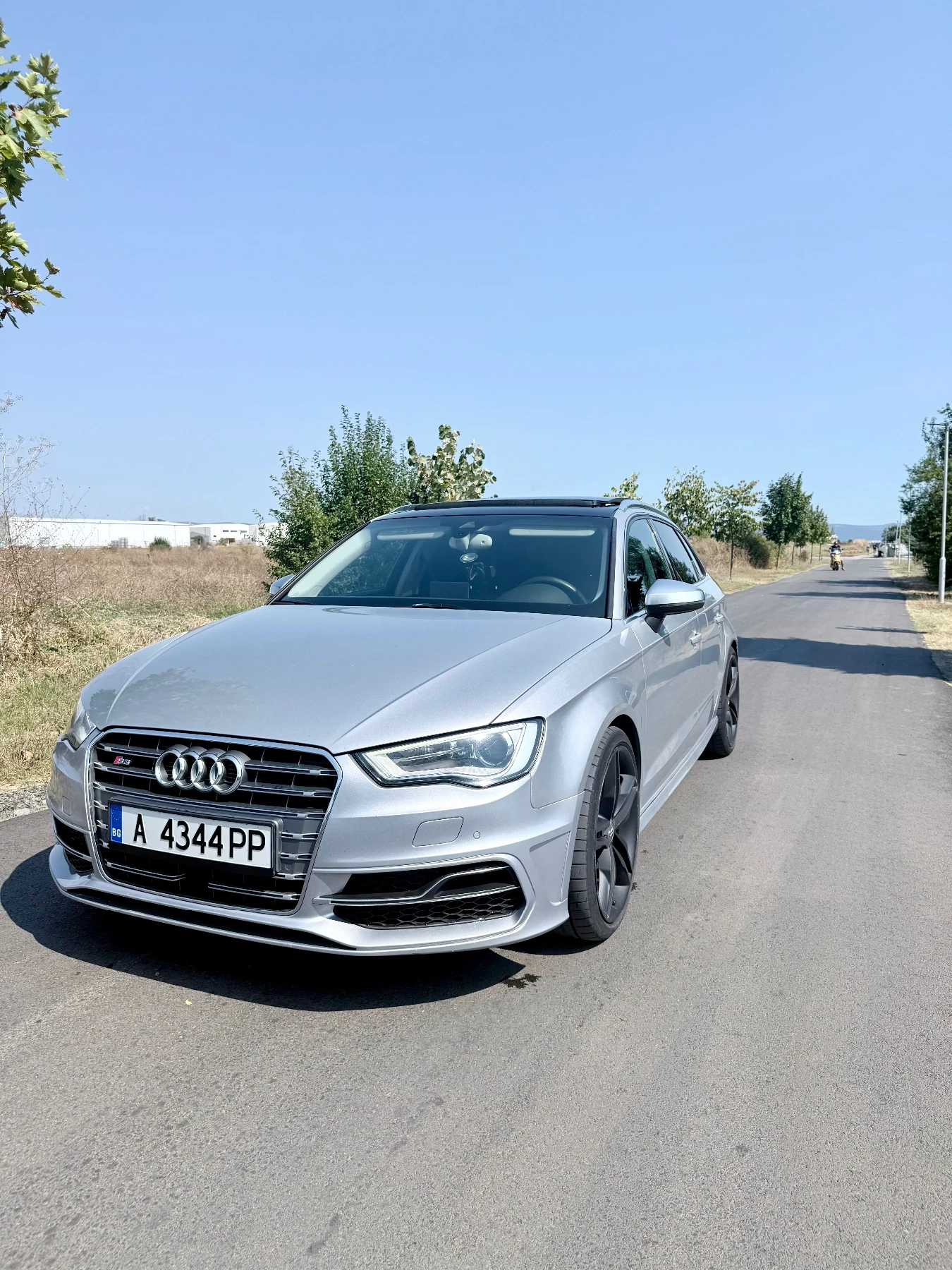 Audi S3 Sportback 2.0TFSI, снимка 3 - Автомобили и джипове - 56040249