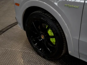 Porsche Cayenne E-HYBRID* COUPE* NARDO GRAY* ONE OWNER, снимка 10