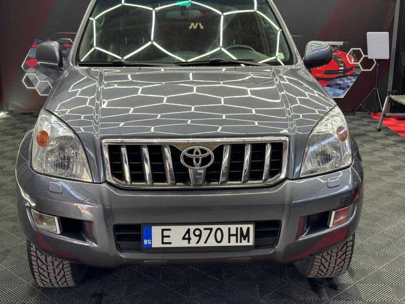 Toyota Land cruiser 3.0 d4d * Вс.Екстри, снимка 2 - Автомобили и джипове - 49143647