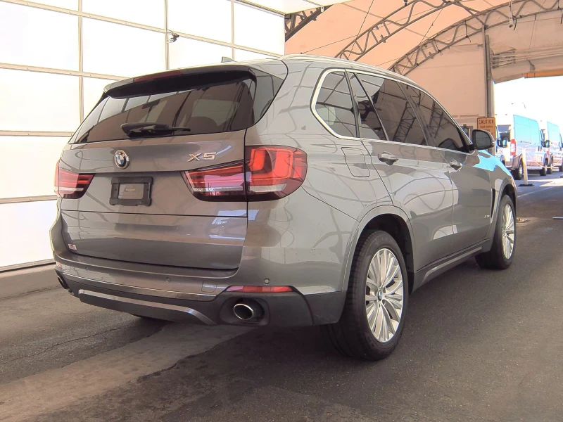 BMW X5 xDrive35i LUXURY LINE CARFAX АВТО КРЕДИТ , снимка 6 - Автомобили и джипове - 49581438