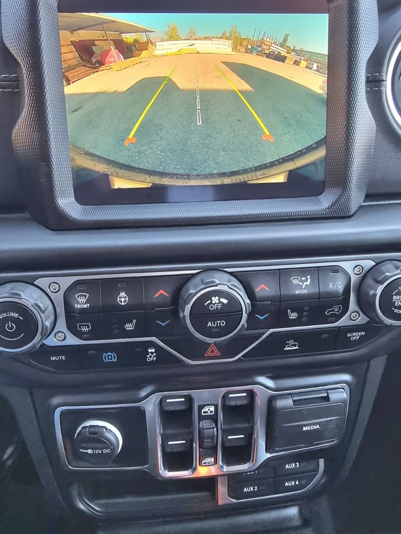 Jeep Wrangler 4XE Plug in hibrid, снимка 8 - Автомобили и джипове - 52120170