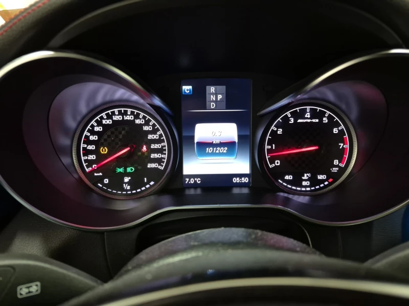 Mercedes-Benz GLC 43 AMG * CARFAX * ОПЦИЯ ЗА ФИНАНСИРАНЕ * , снимка 9 - Автомобили и джипове - 53173857