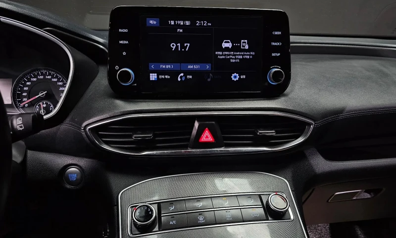 Hyundai Santa fe Diesel 2.2 2Wd Premium , снимка 13 - Автомобили и джипове - 53494838