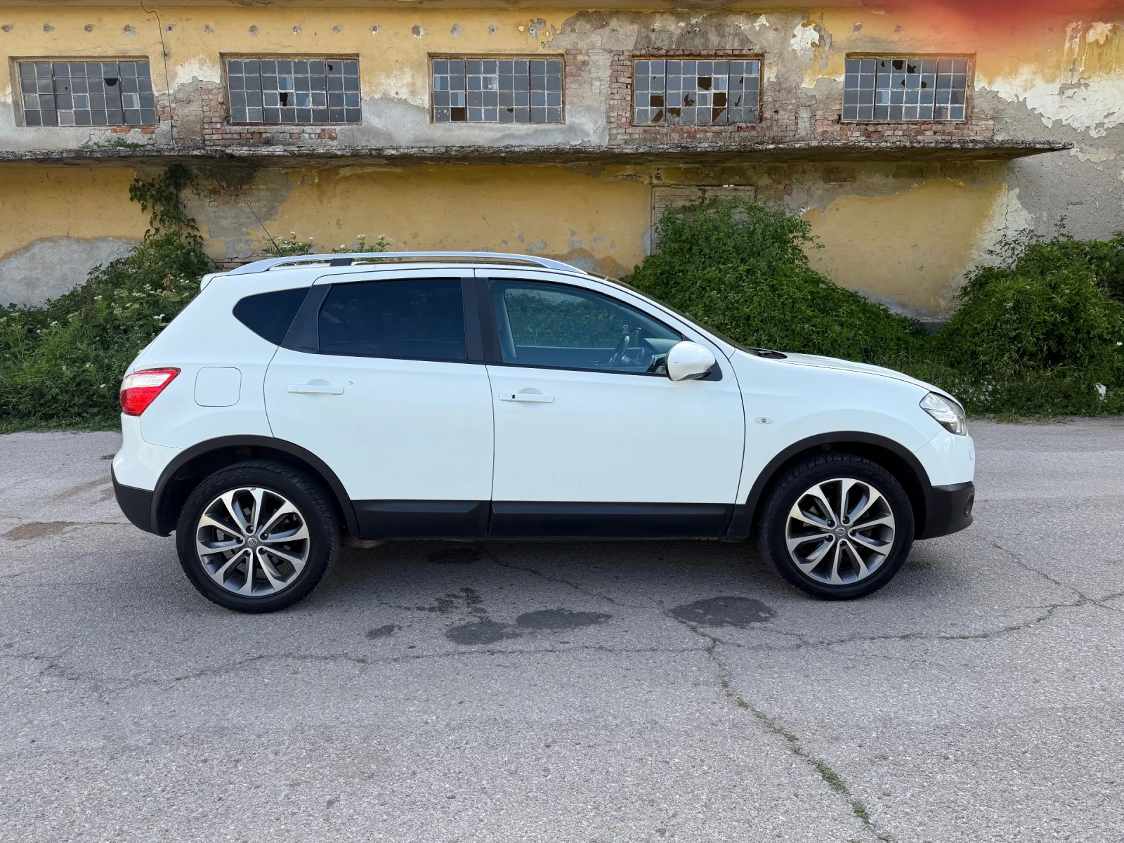 Nissan Qashqai 2.0dCi* 150кс* 4x4*  - изображение 6