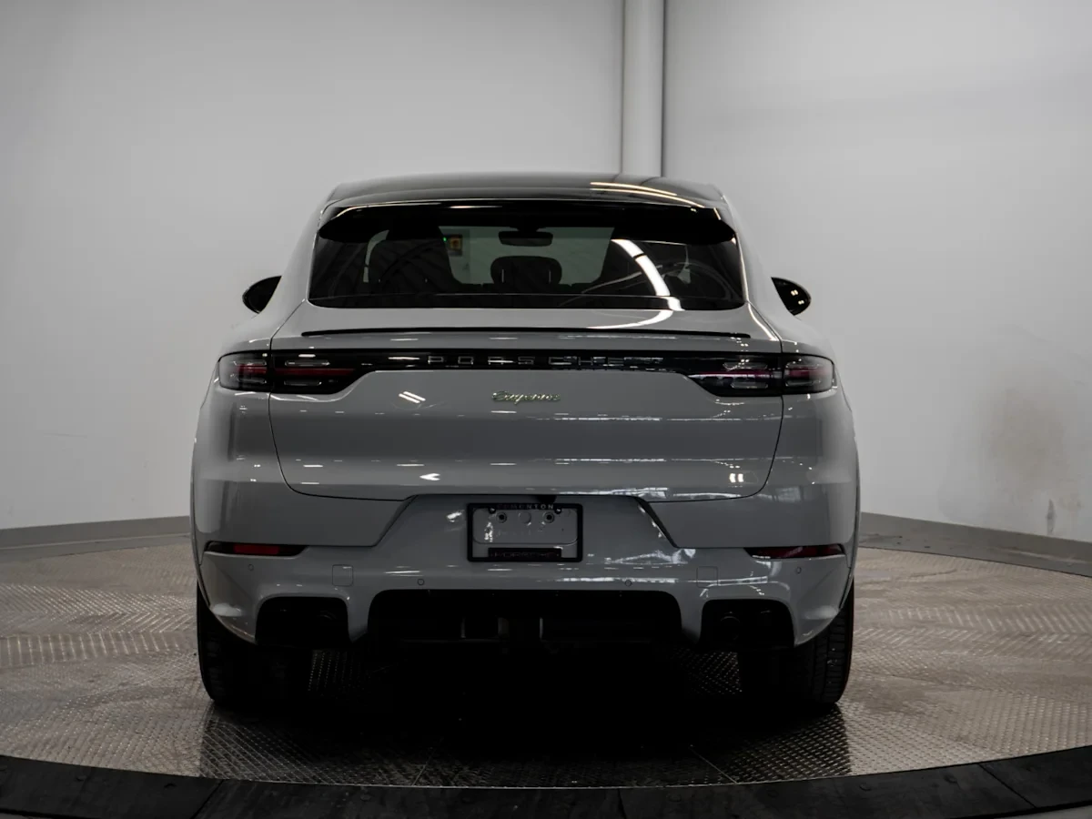 Porsche Cayenne E-HYBRID* COUPE* NARDO GRAY* ONE OWNER, снимка 6 - Автомобили и джипове - 53815658