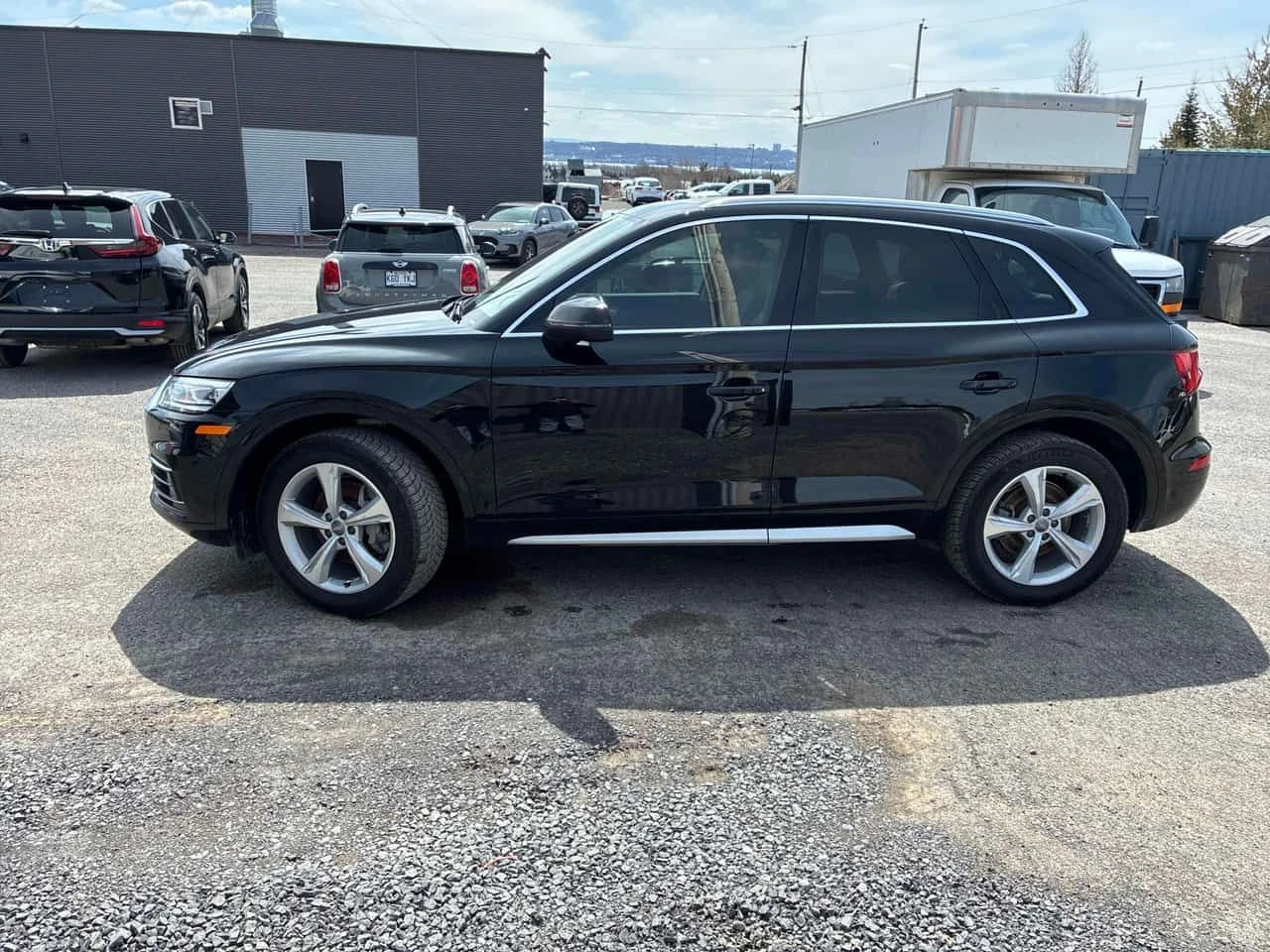 Audi Q5 * Progressiv * KEYLESS * ПОДГРЕВ * ПАНОРАМА  , снимка 3 - Автомобили и джипове - 54272972