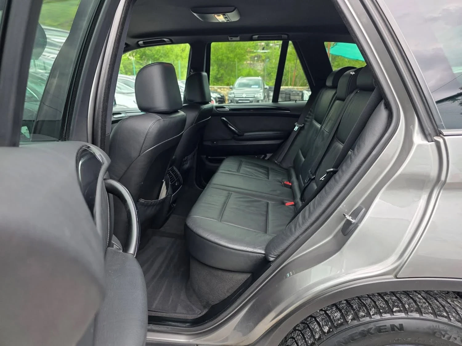BMW X5 3.0D 218K.C. / ФЕЙС / АВТОМАТ / НАВИ / КОЖА, снимка 9 - Автомобили и джипове - 54633234