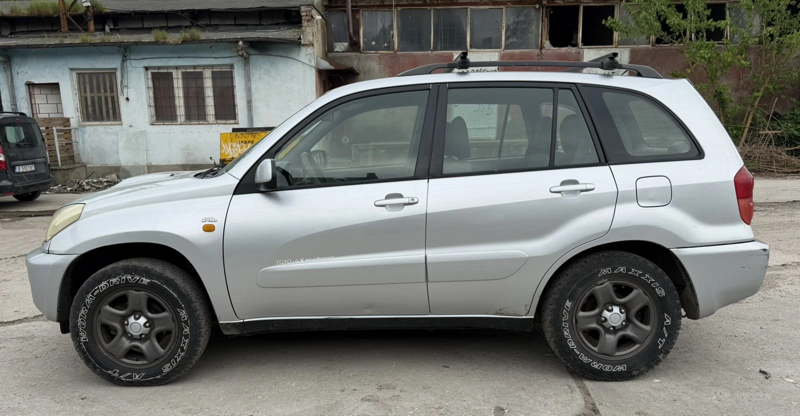 Toyota Rav4, снимка 3 - Автомобили и джипове - 54639537