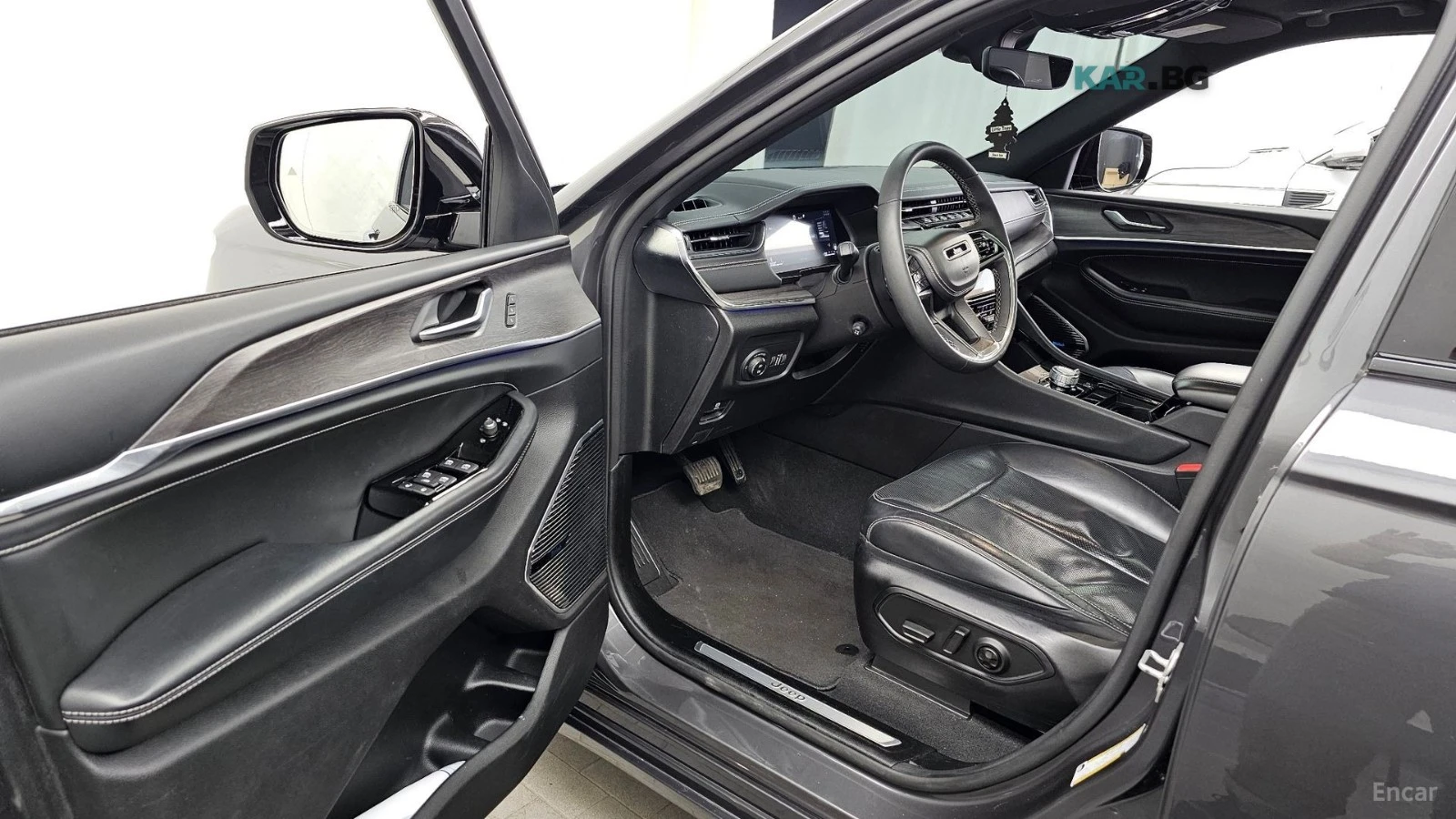 Jeep Grand cherokee * 3.6* OVERLAND* HUD* 360* ПАНОРАМА* ПОДГРЕВ* ОБДУ, снимка 9 - Автомобили и джипове - 54732790