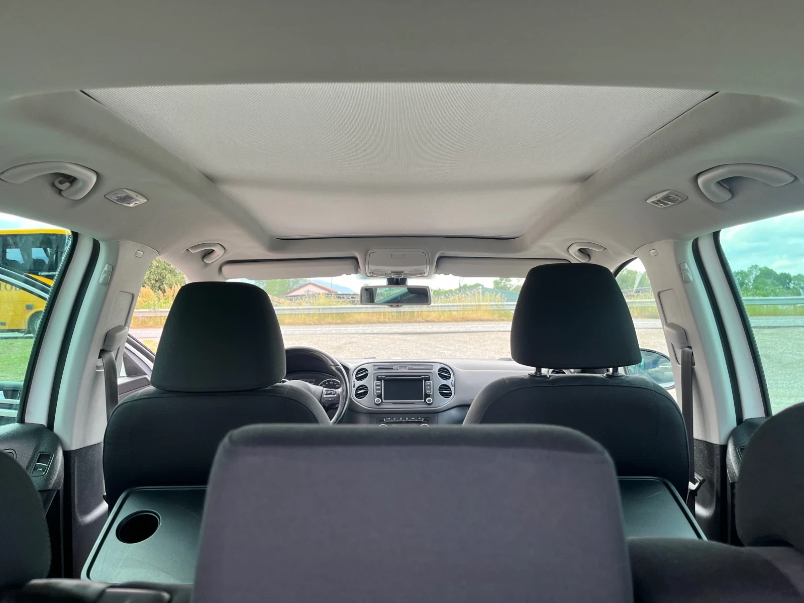 VW Tiguan 2.0TDI-140-FEIS-PANORAMA-ITALIA, снимка 13 - Автомобили и джипове - 54797212