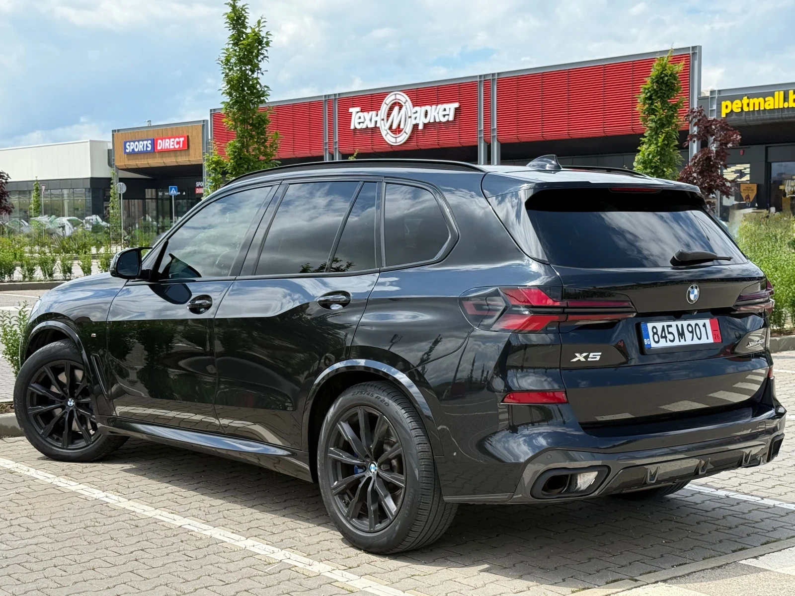 BMW X5 40i M Pack ВЪЗДУХ/Sky Lounge/SOFTCLOSE/H&K/HUD, снимка 4 - Автомобили и джипове - 55302880