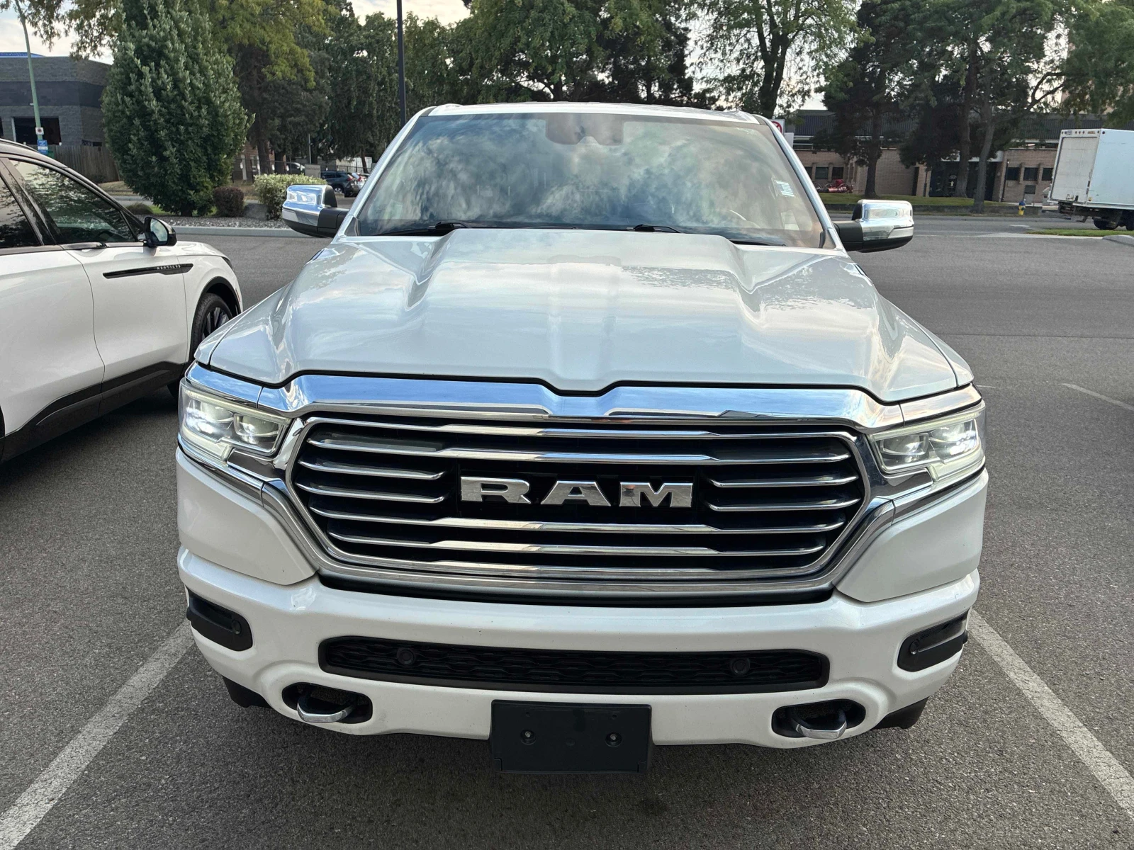 Dodge RAM 1500 Limited Longhorn / ОБДУХВАНЕ / CARFAX / АВТОКРЕДИТ, снимка 6 - Автомобили и джипове - 55831092