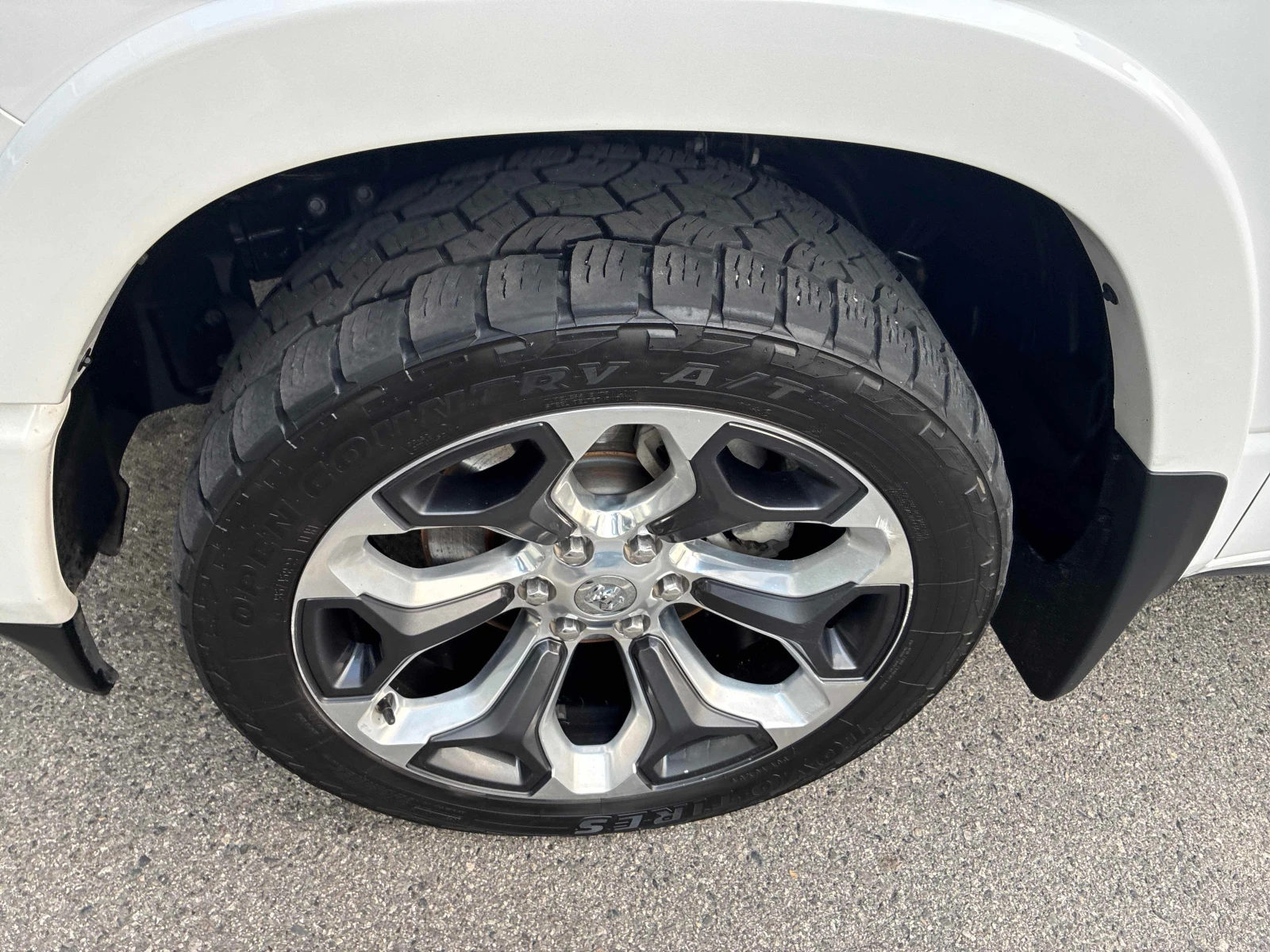 Dodge RAM 1500 Limited Longhorn / ОБДУХВАНЕ / CARFAX / АВТОКРЕДИТ, снимка 7 - Автомобили и джипове - 55831092