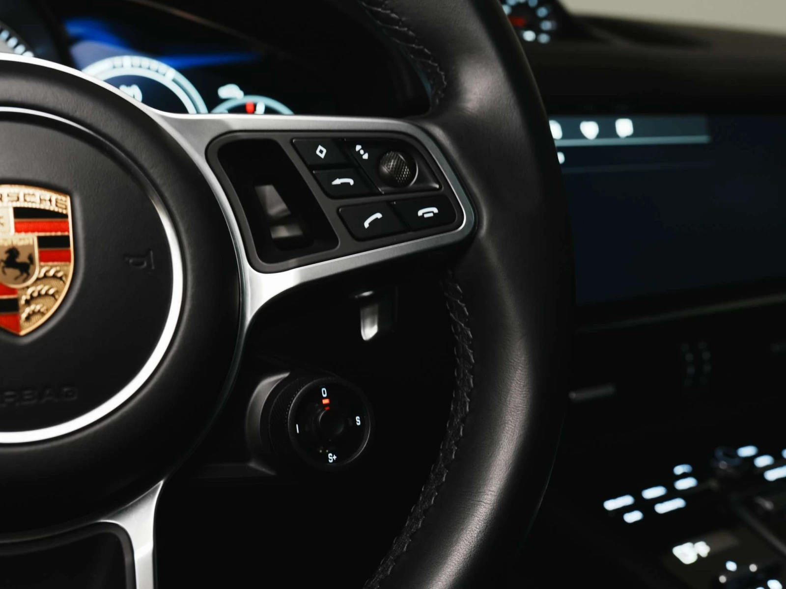 Porsche Cayenne * GTS | PREMIUM PLUS | SPORT CHRONO | 21 IN * CARF, снимка 13 - Автомобили и джипове - 56083305
