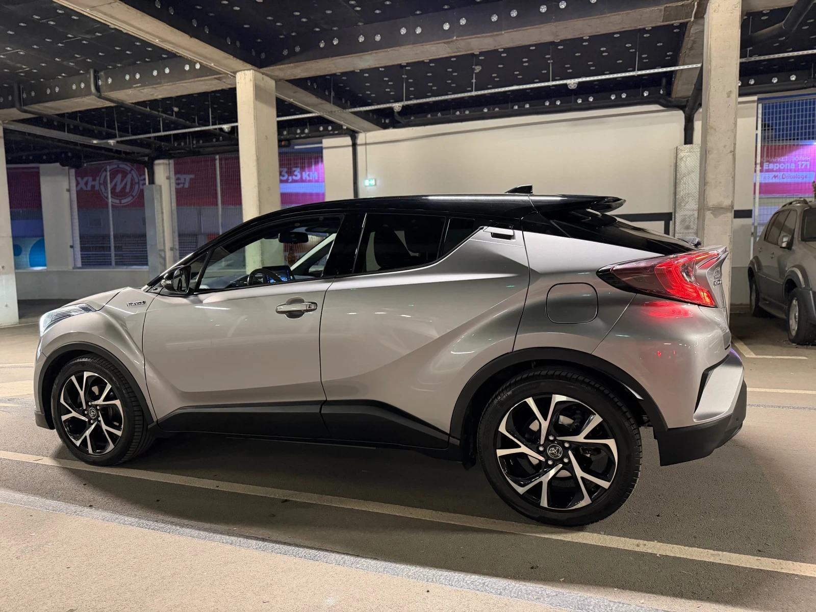 Toyota C-HR, снимка 2 - Автомобили и джипове - 56485386