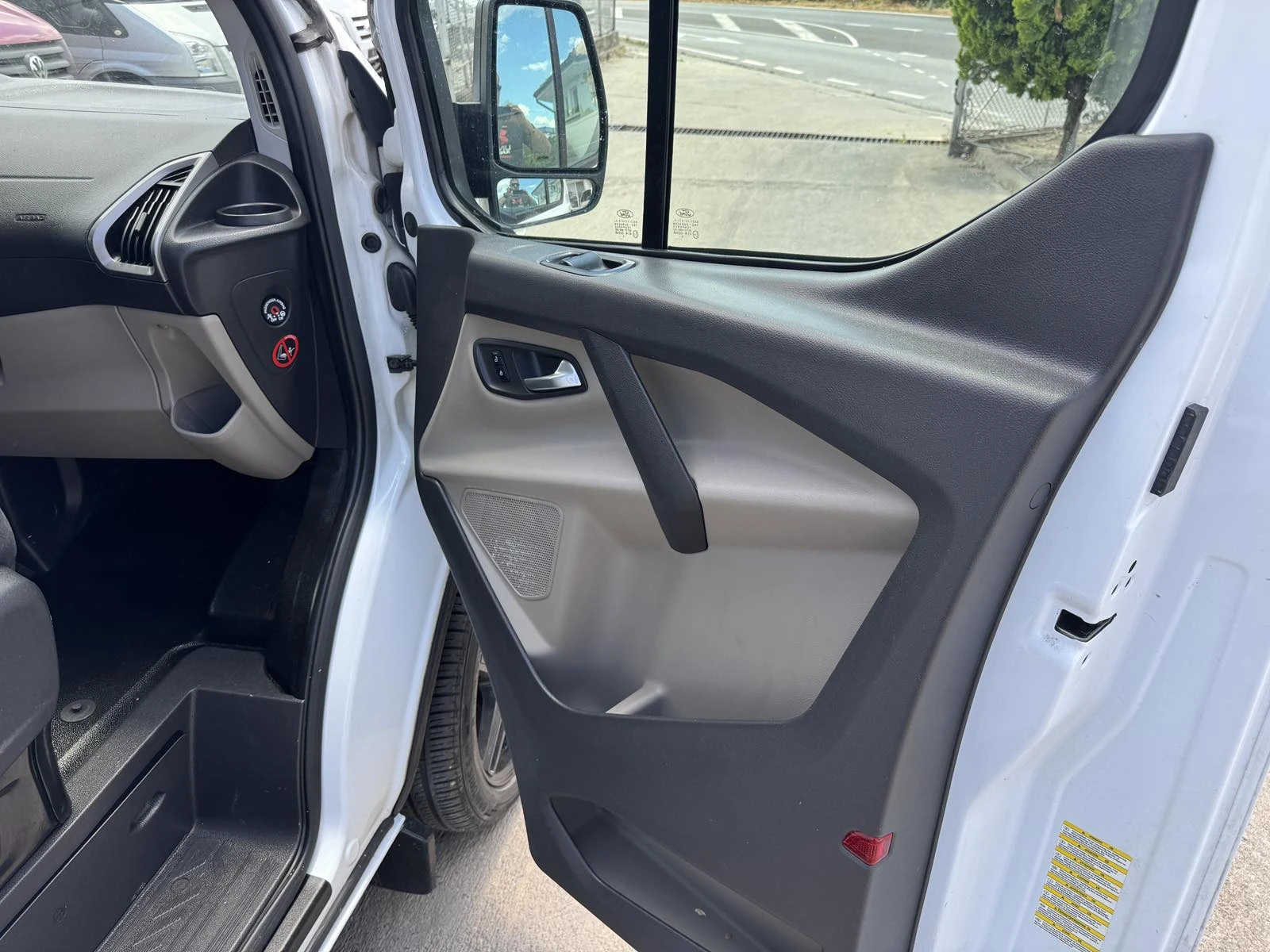 Ford Transit Custom 5местен KLIMA, LONG - изображение 10