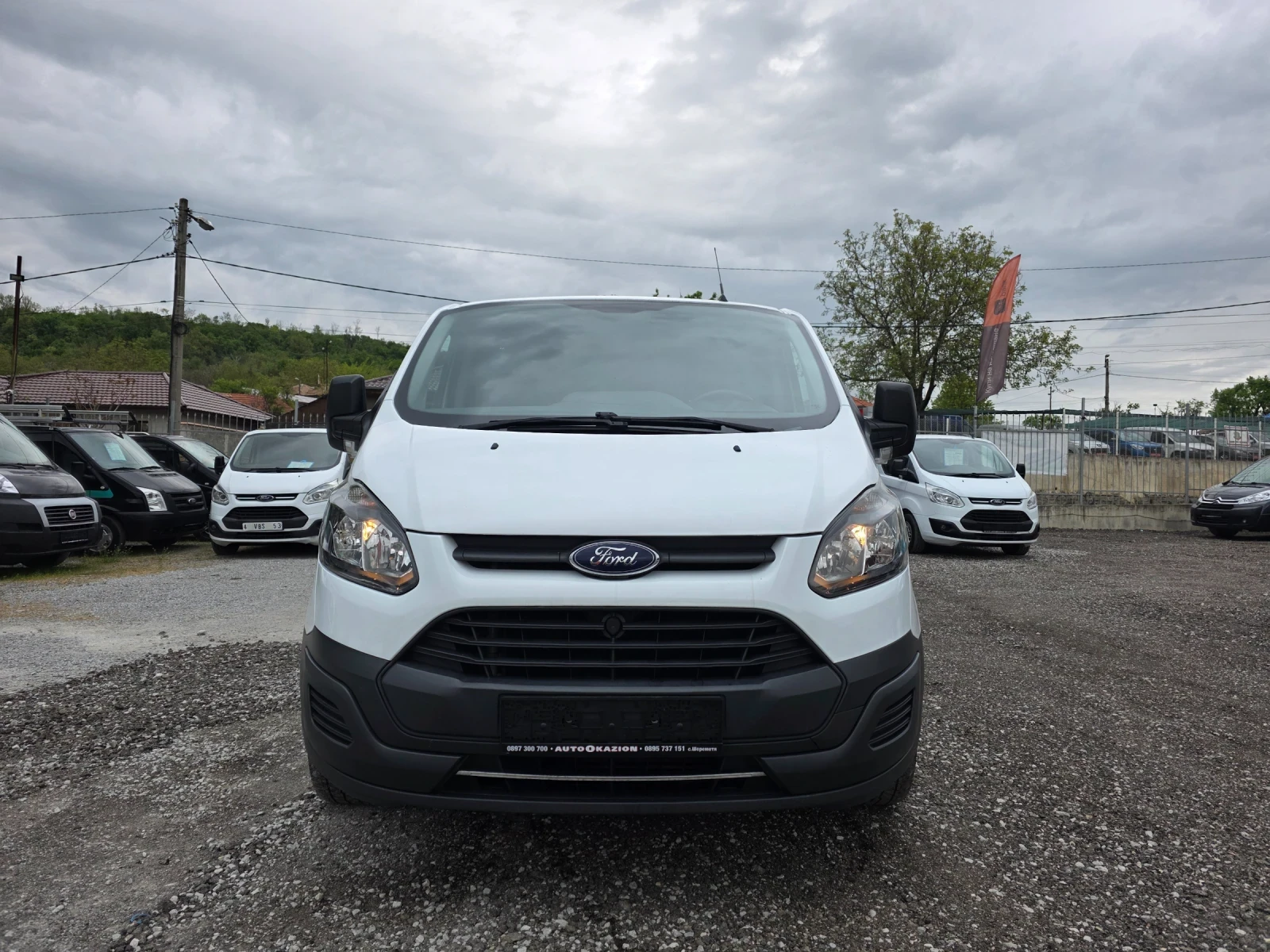 Ford Transit Custom 2.0tdci, снимка 2 - Бусове и автобуси - 54359664
