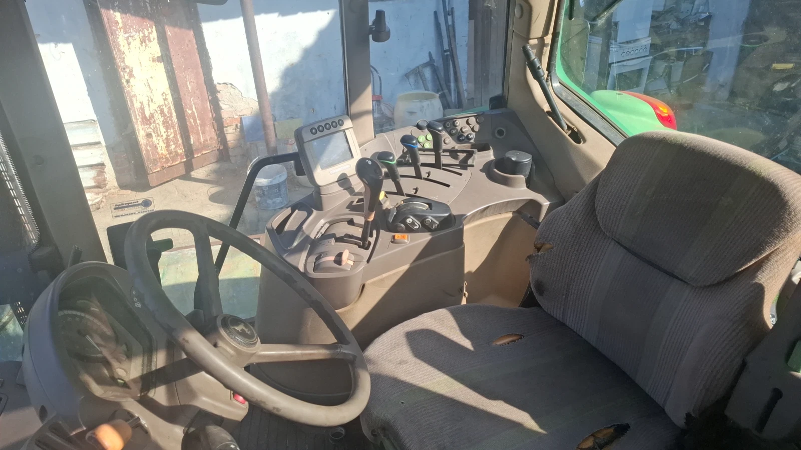  John Deere 6930  PREMIUM  | Mobile.bg   11