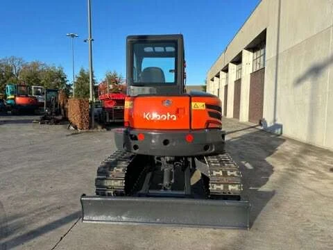 Багер Kubota  - изображение 4