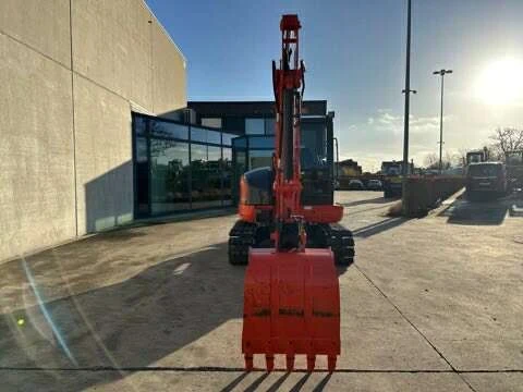 Багер Kubota  - изображение 2