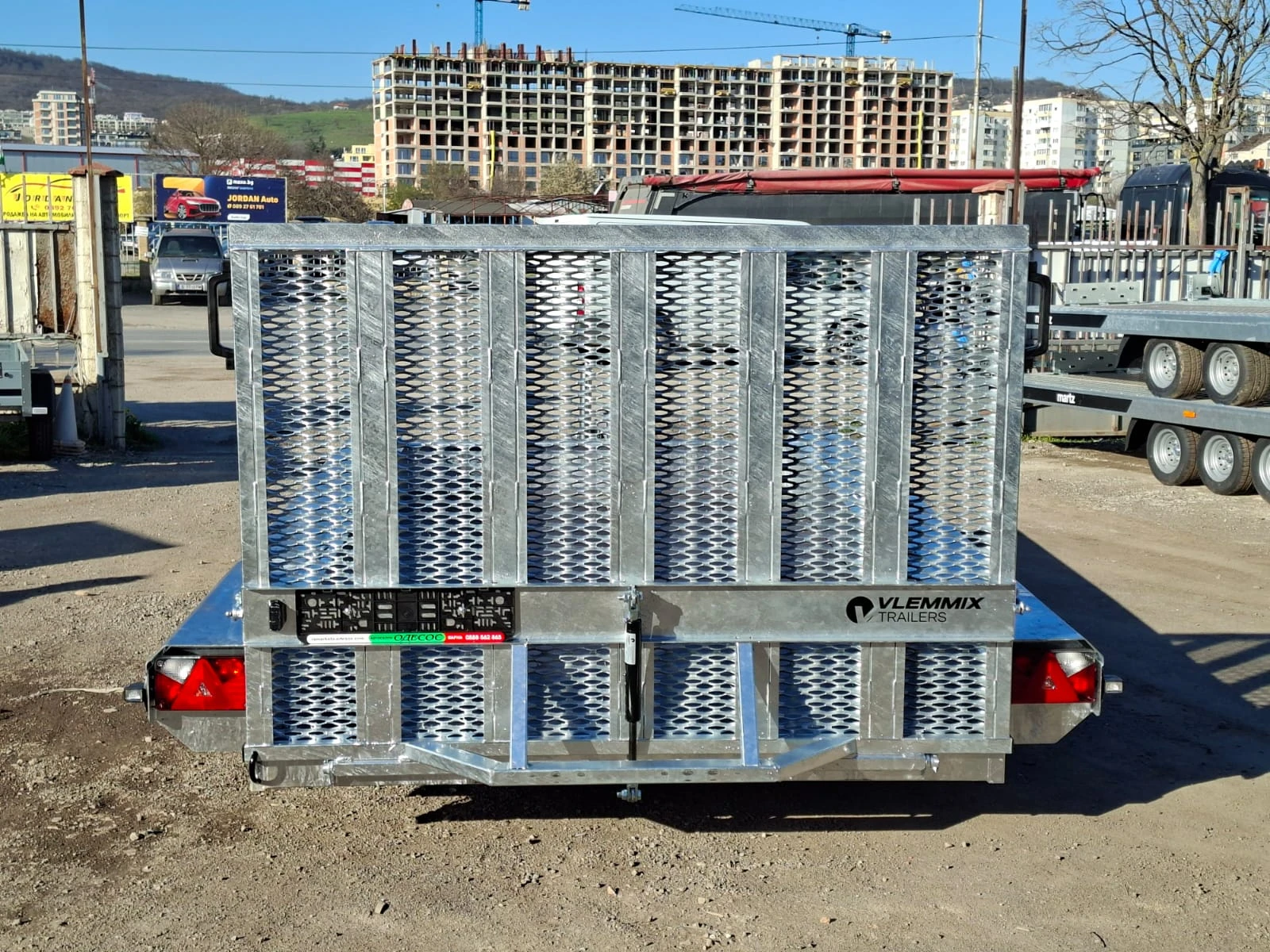 За автомобил Vlemmix MT 400/3 3500KG 3X1800KG, снимка 5 - Ремаркета - 53732665