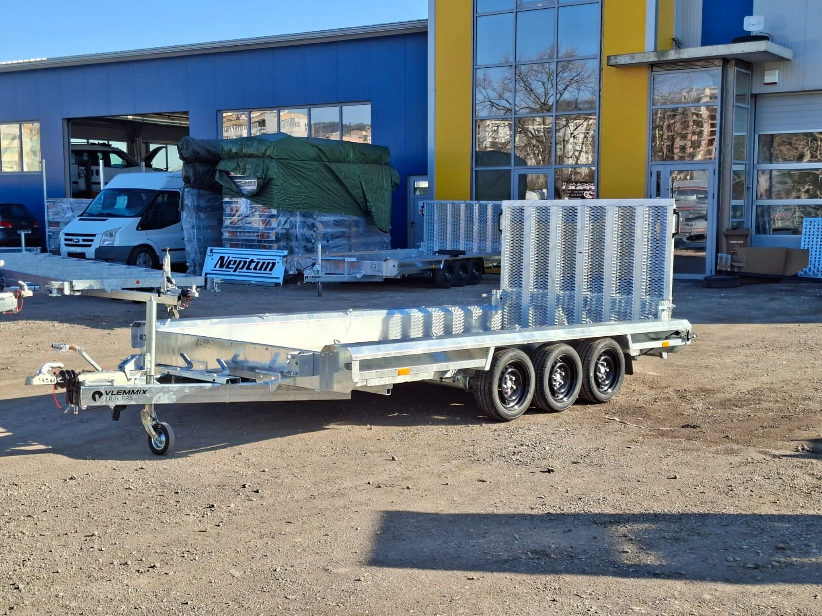 За автомобил Vlemmix MT 400/3 3500KG 3X1800KG