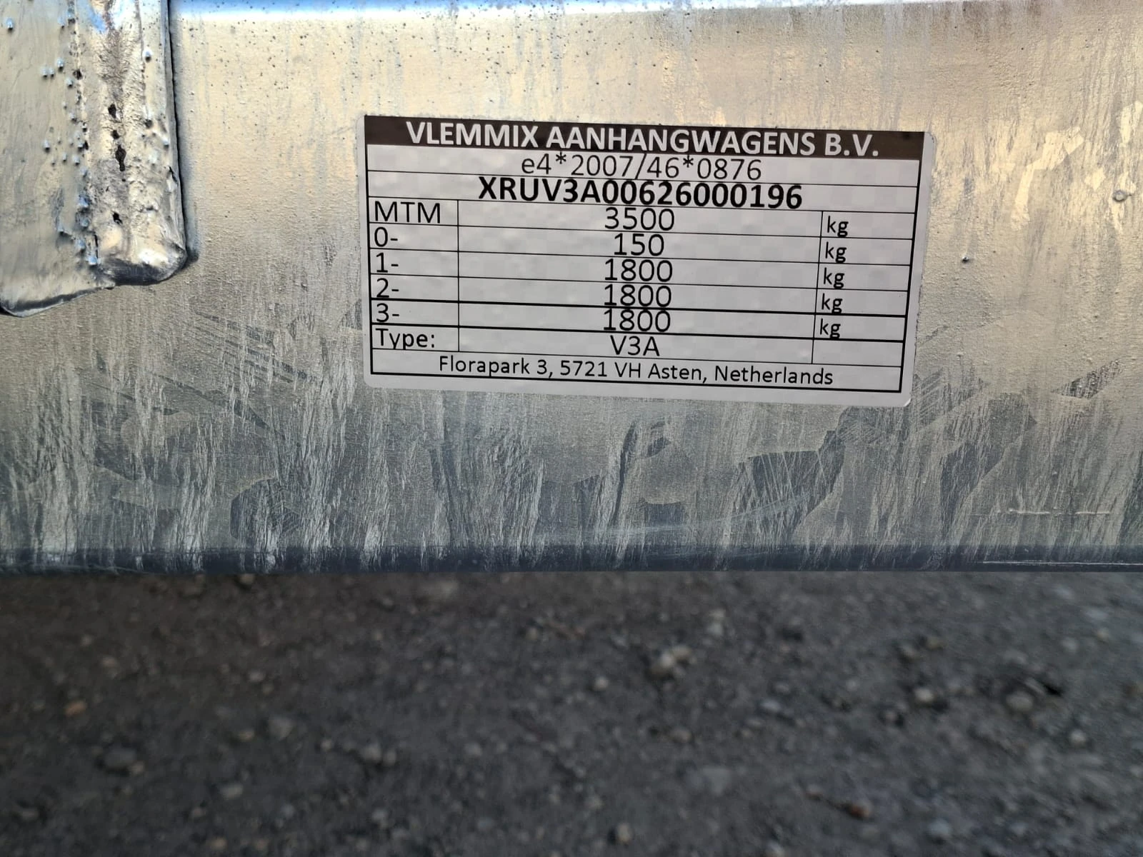 За автомобил Vlemmix MT 400/3 3500KG 3X1800KG, снимка 12 - Ремаркета - 53732665