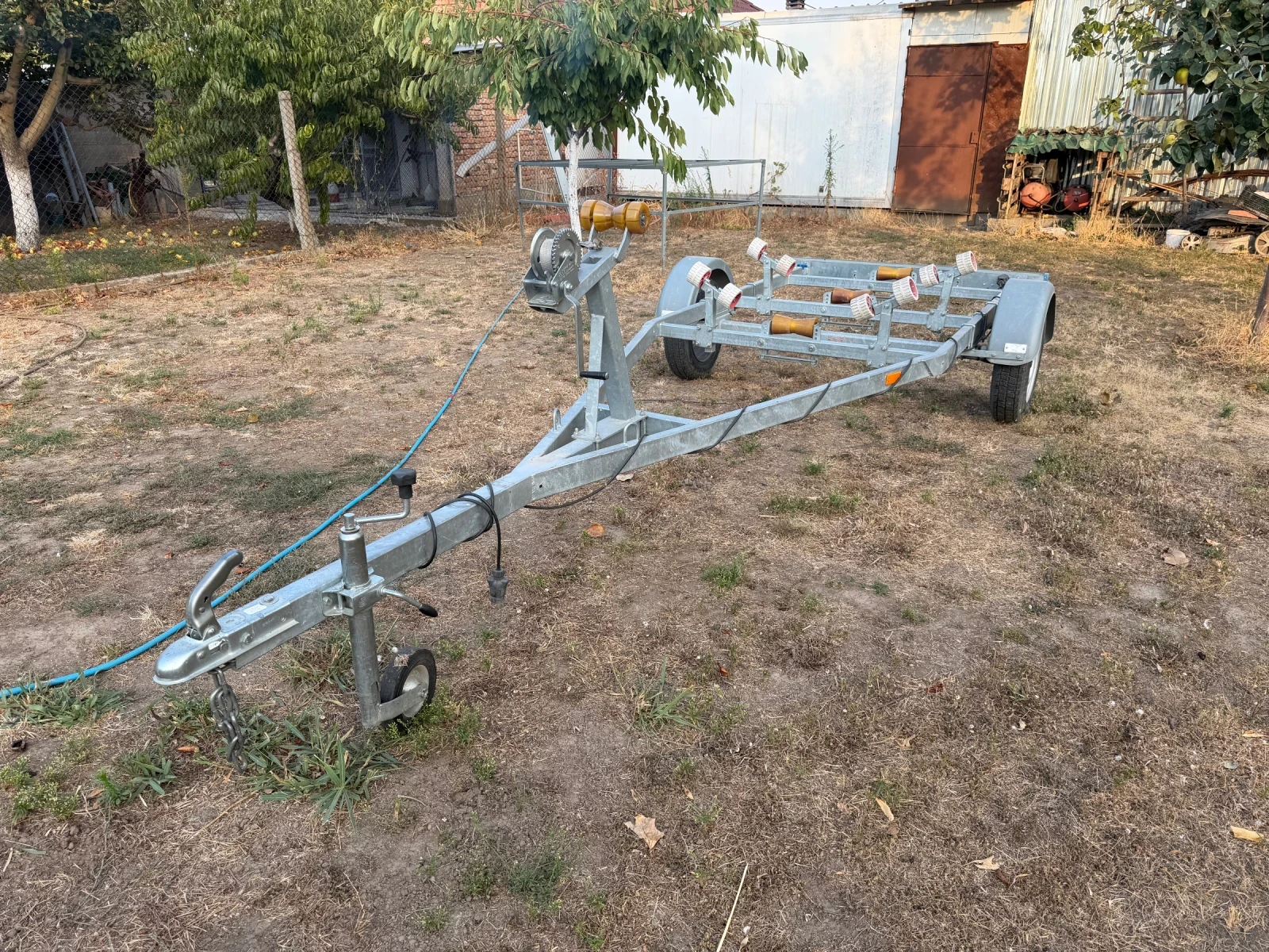За автомобил Venitrailers VT01DC, снимка 3 - Ремаркета - 56273758