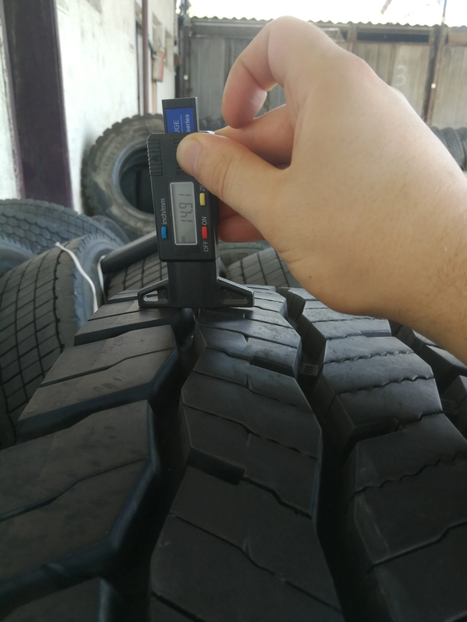  305/70R19.5 | Mobile.bg   3