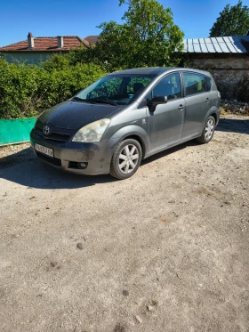 Toyota Corolla verso 2.0D4D, снимка 1