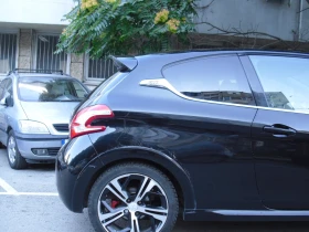 Peugeot 208 GTI, снимка 3