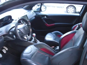 Peugeot 208 GTI, снимка 8