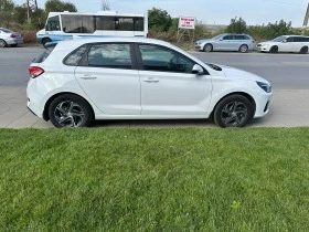 Hyundai I30 1.5 6МТ Exclusive, снимка 7