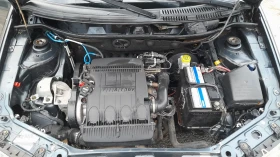 Fiat Punto 1.4 16V 80kc Klima, снимка 14