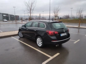 Opel Astra 1.7 CDTI 110 к.с. Facelift , снимка 4