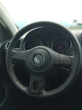 VW Golf 1.6tdi 105cv. ПЕРФЕКТЕН - 10600 лв. - 81227292 10