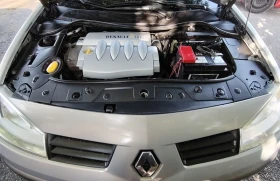 Обява за продажба на Renault Megane 1.6i/Initiale ~2 997 лв. - изображение 9