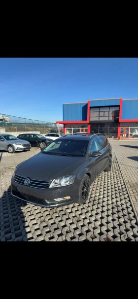 VW Passat 2.0TDI DSG Highline, снимка 2