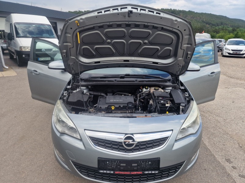 Opel Astra 1, 4i* 93000км, снимка 16 - Автомобили и джипове - 46174487