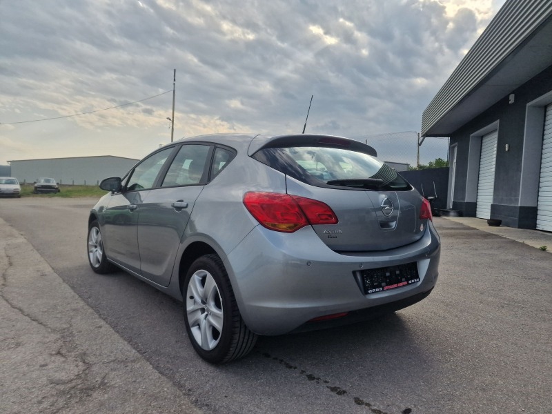 Opel Astra 1, 4i* 93000км, снимка 4 - Автомобили и джипове - 46174487