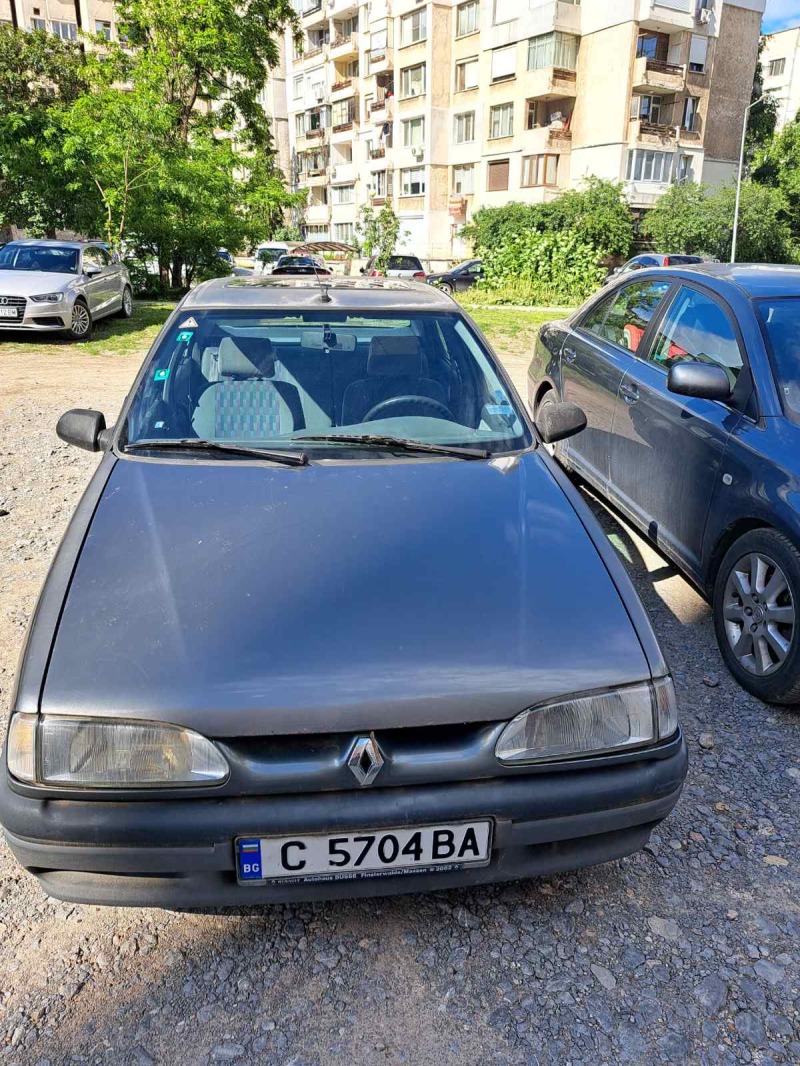 Renault 19, снимка 1 - Автомобили и джипове - 46187563