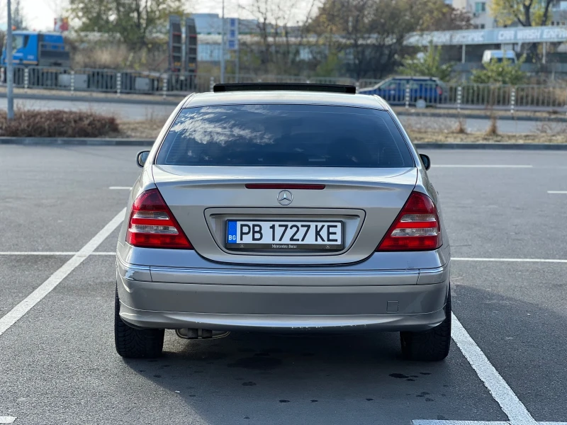 Mercedes-Benz C 320 224 hp 7g tronic Facelift, снимка 8 - Автомобили и джипове - 48042793