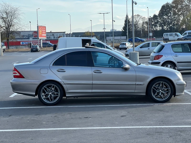 Mercedes-Benz C 320 224 hp 7g tronic Facelift, снимка 5 - Автомобили и джипове - 48042793