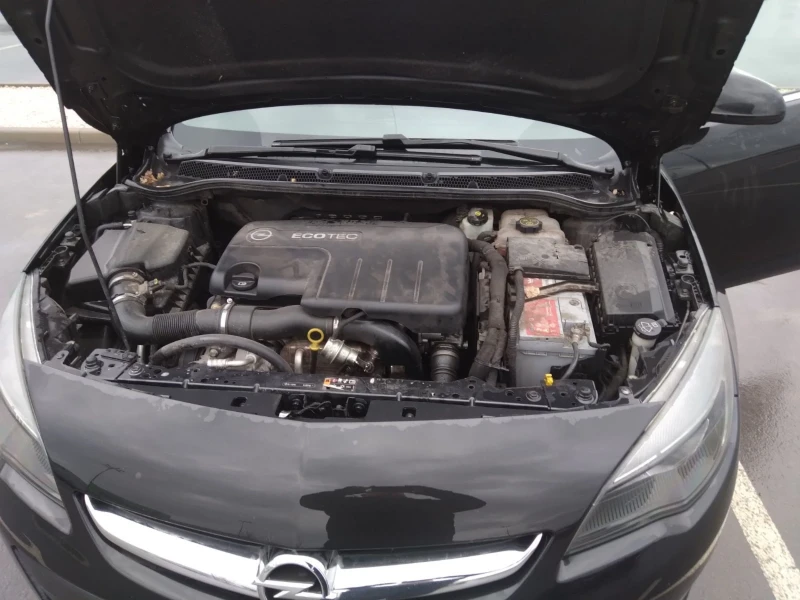 Opel Astra 1.7 CDTI 110 к.с. Facelift , снимка 13 - Автомобили и джипове - 48843328