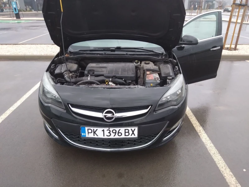 Opel Astra 1.7 CDTI 110 к.с. Facelift , снимка 12 - Автомобили и джипове - 48843328